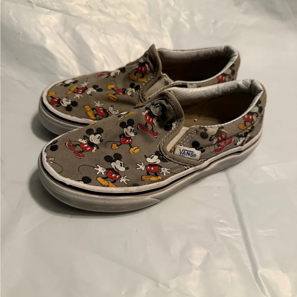 Vans Disney Kids Mickey Mouse Shoes Size 12.5 Slip-On Gray/White